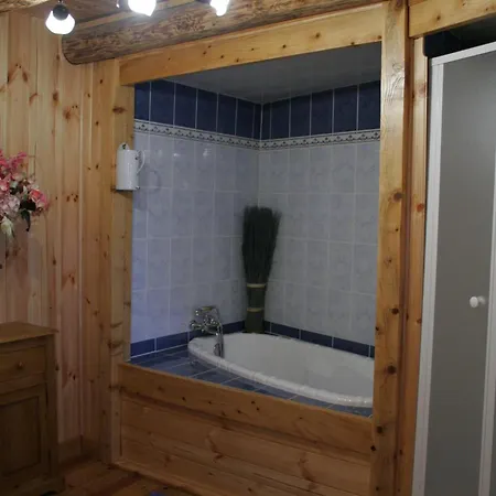 בית נופש La Maison D'anastasie Saint-Etienne-du-Vigan